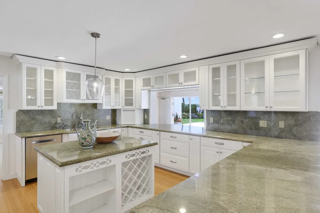 2204 Notre Dame Drive Lake Worth Beach FL 33460