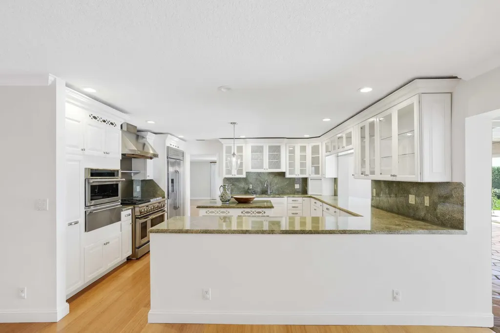 2204 Notre Dame Drive Lake Worth Beach FL 33460