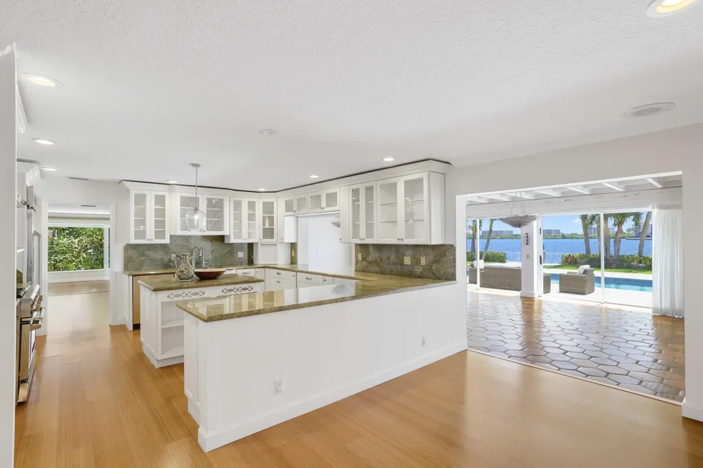 2204 Notre Dame Drive Lake Worth Beach FL 33460