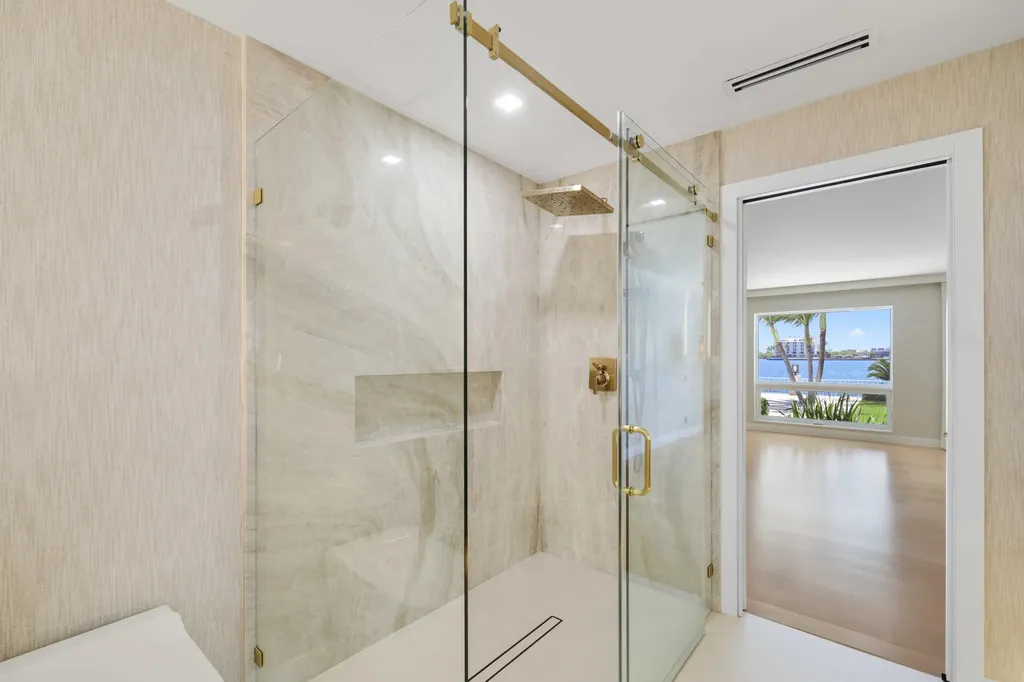 2204 Notre Dame Drive Lake Worth Beach FL 33460