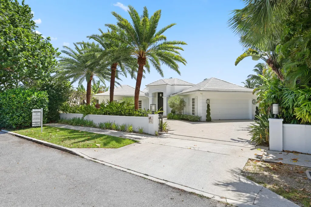 2204 Notre Dame Drive Lake Worth Beach FL 33460
