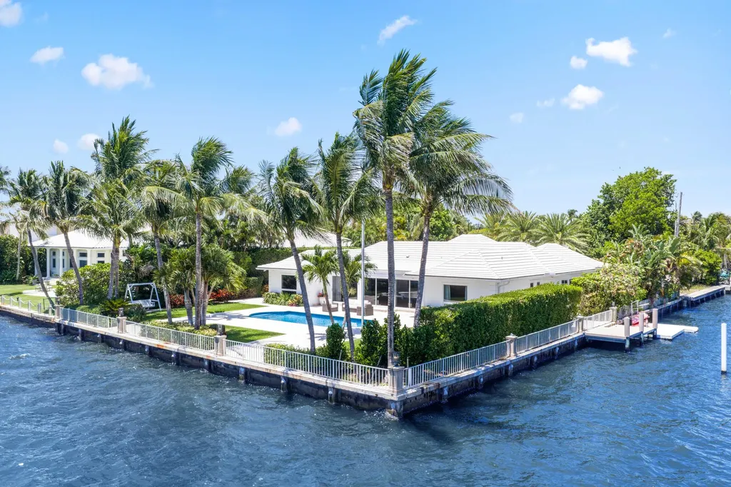 2204 Notre Dame Drive Lake Worth Beach FL 33460