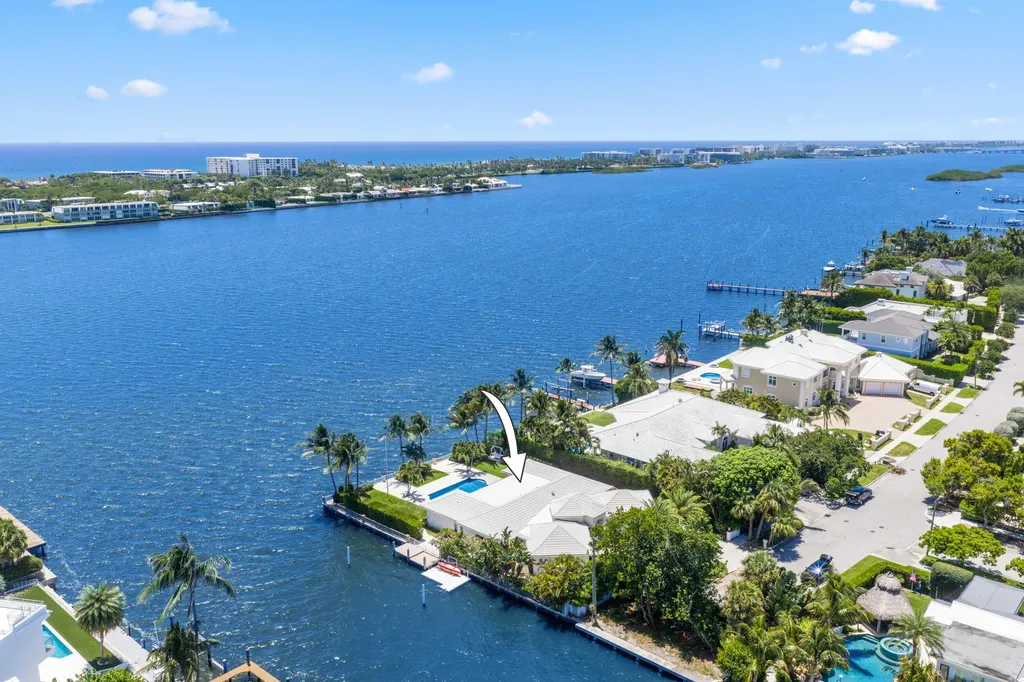 2204 Notre Dame Drive Lake Worth Beach FL 33460