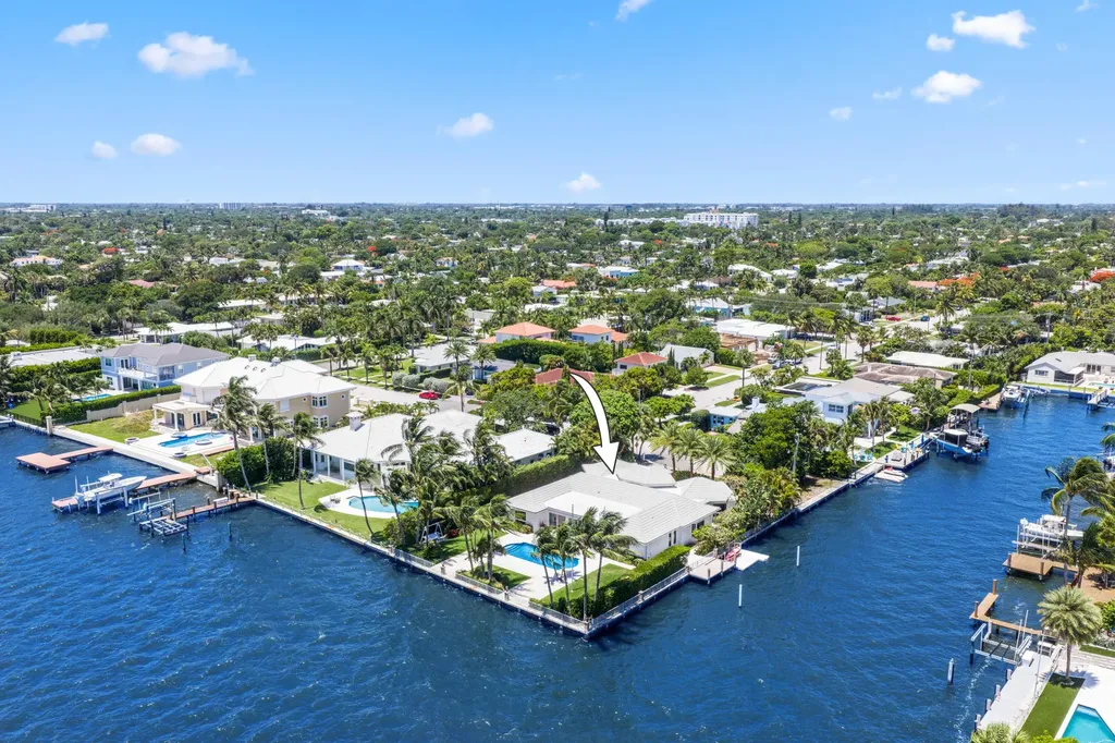 2204 Notre Dame Drive Lake Worth Beach FL 33460