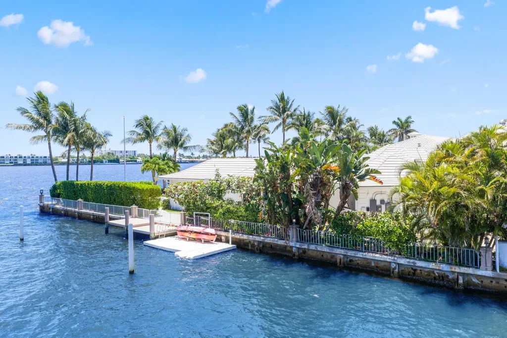 2204 Notre Dame Drive Lake Worth Beach FL 33460