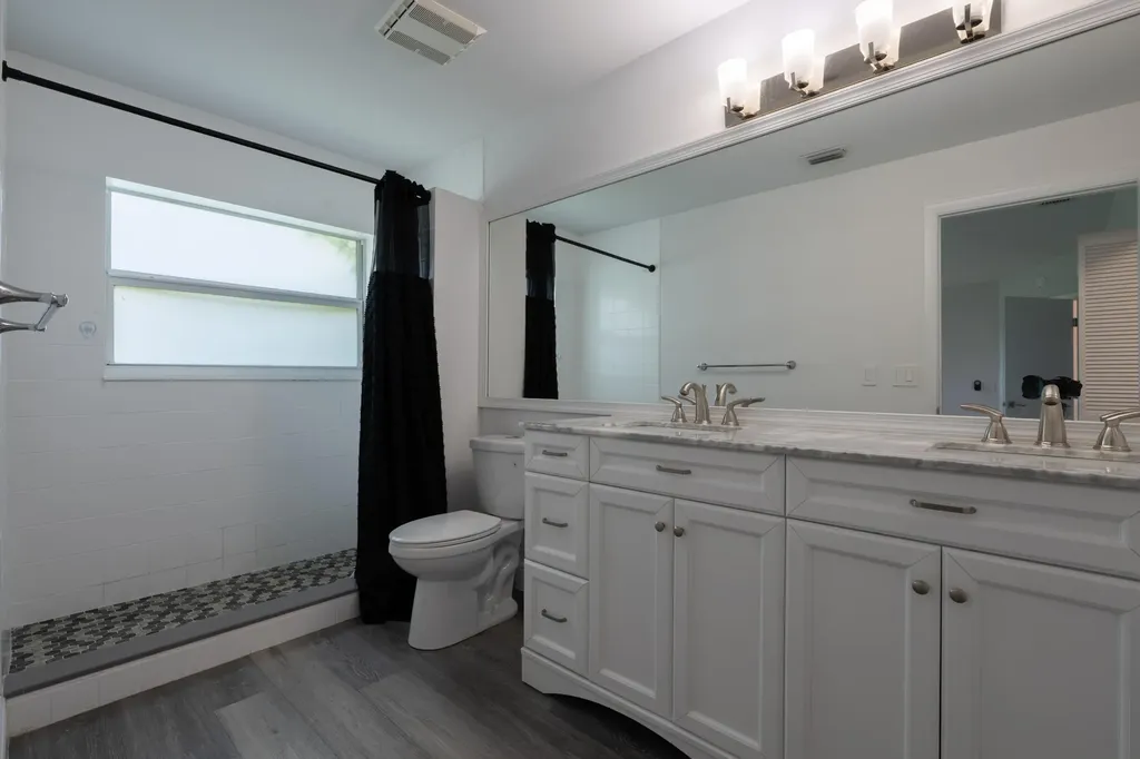 10651 Buttonwood Lake Drive Boca Raton FL 33498