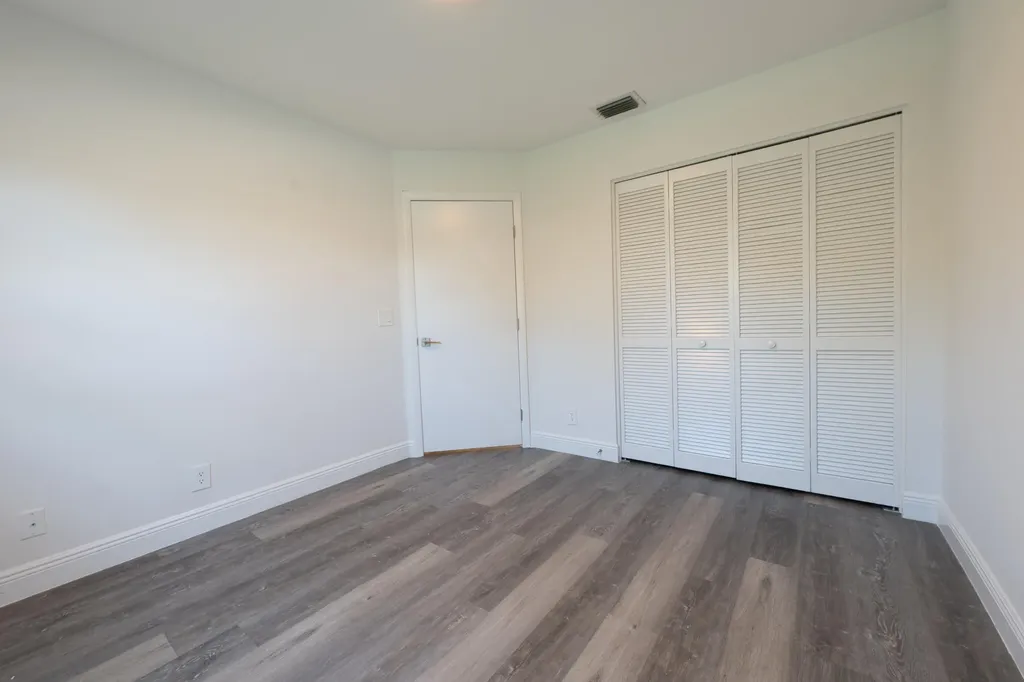 10651 Buttonwood Lake Drive Boca Raton FL 33498