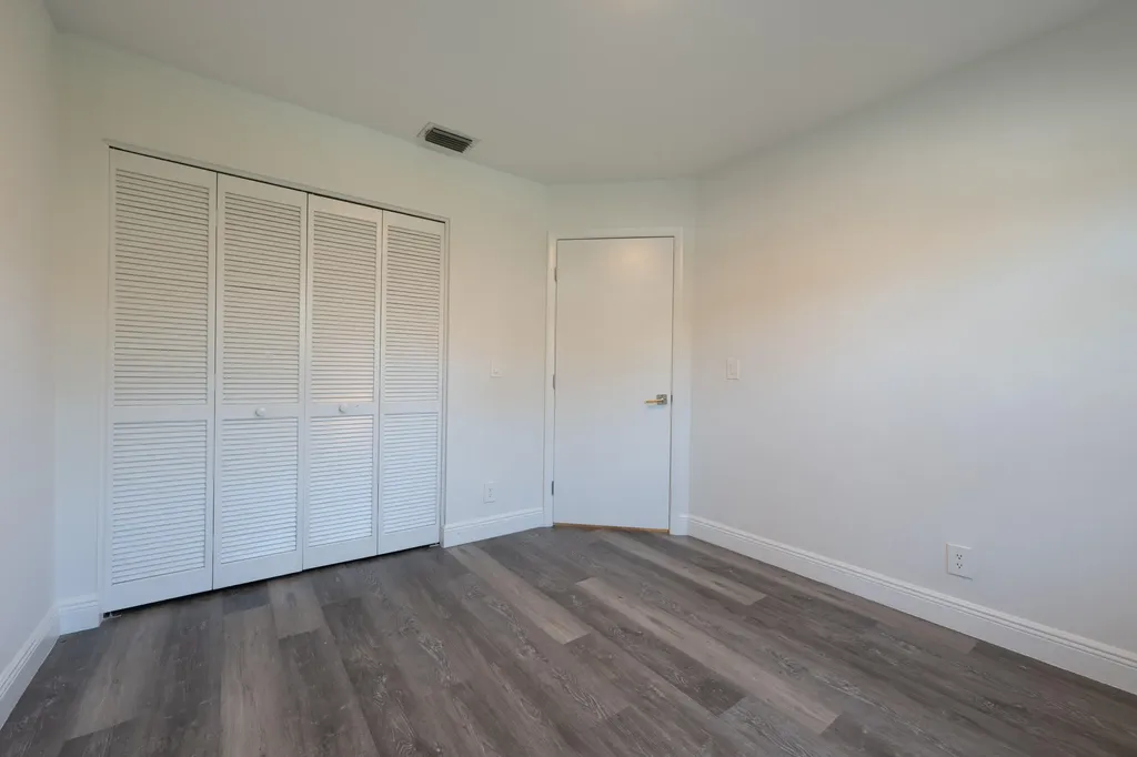 10651 Buttonwood Lake Drive Boca Raton FL 33498