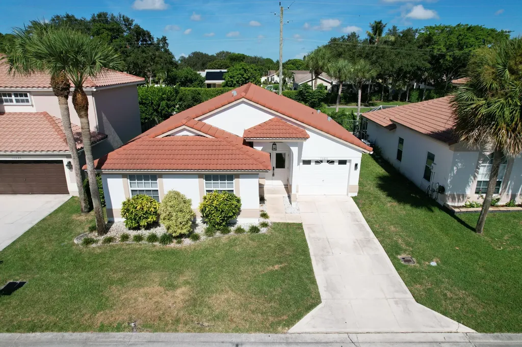 10651 Buttonwood Lake Drive Boca Raton FL 33498