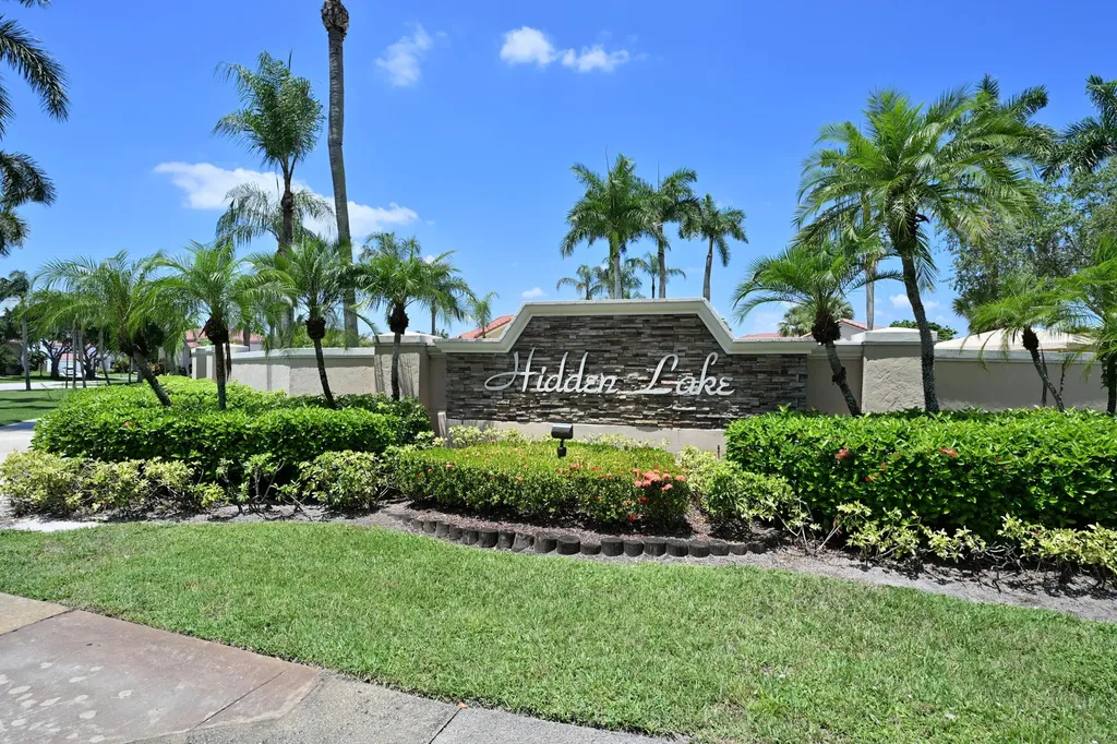 10651 Buttonwood Lake Drive Boca Raton FL 33498