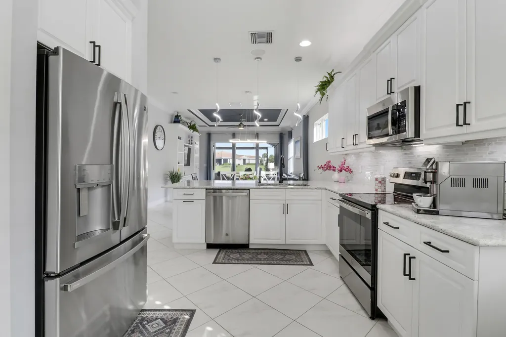 25020 SW Alberti Way Port St Lucie FL 34986
