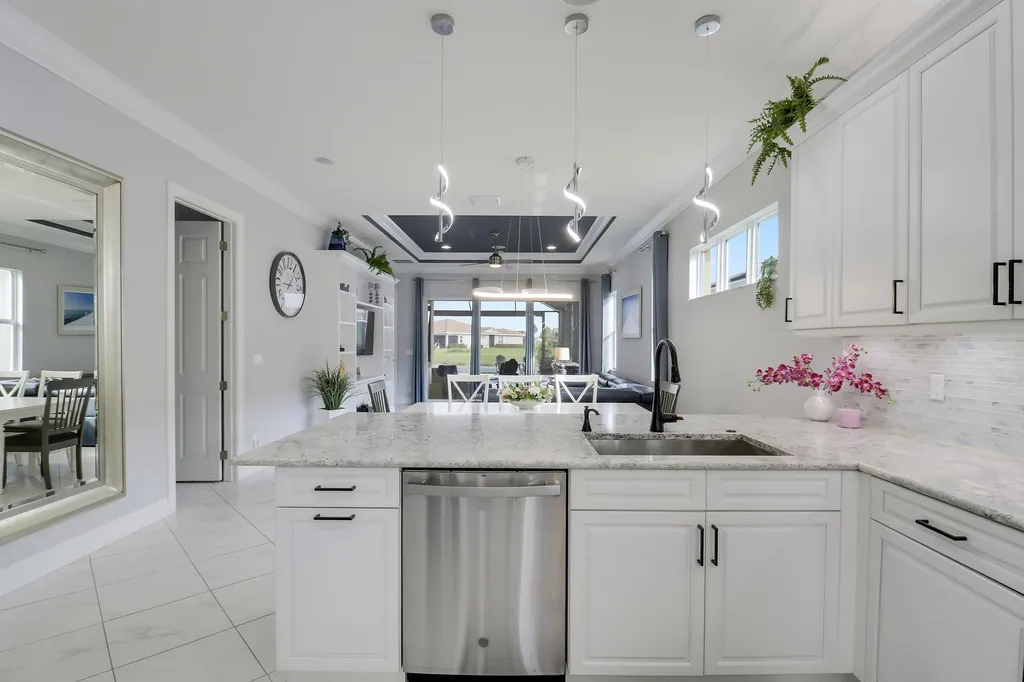 25020 SW Alberti Way Port St Lucie FL 34986
