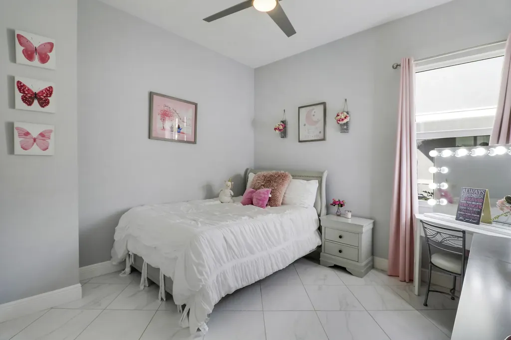 25020 SW Alberti Way Port St Lucie FL 34986