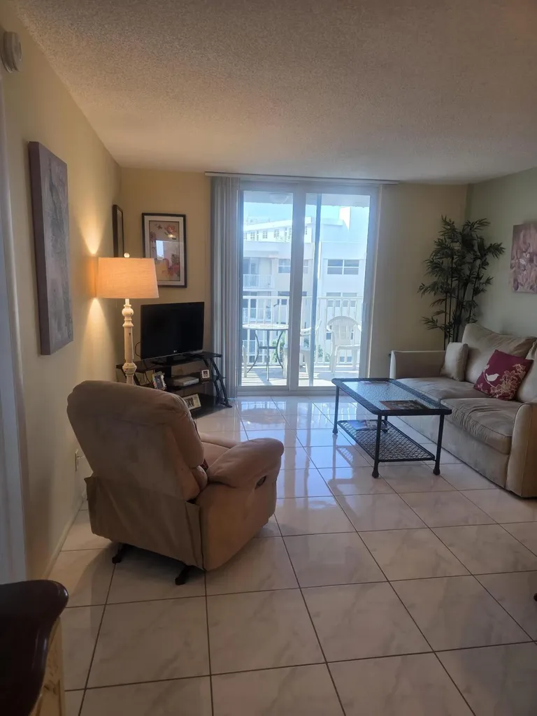 2929 S Ocean Boulevard Boca Raton FL 33432