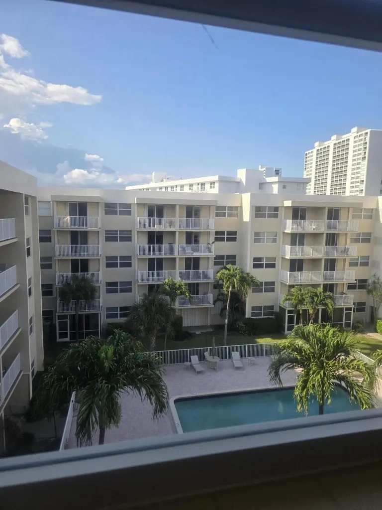 2929 S Ocean Boulevard Boca Raton FL 33432
