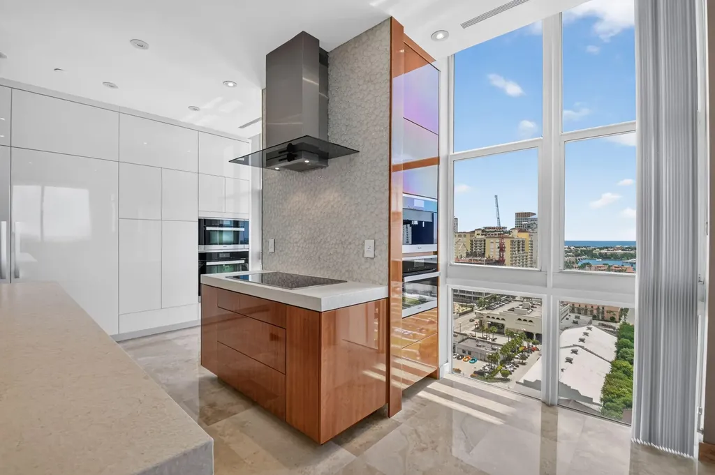 550 Okeechobee Boulevard West Palm Beach FL 33401
