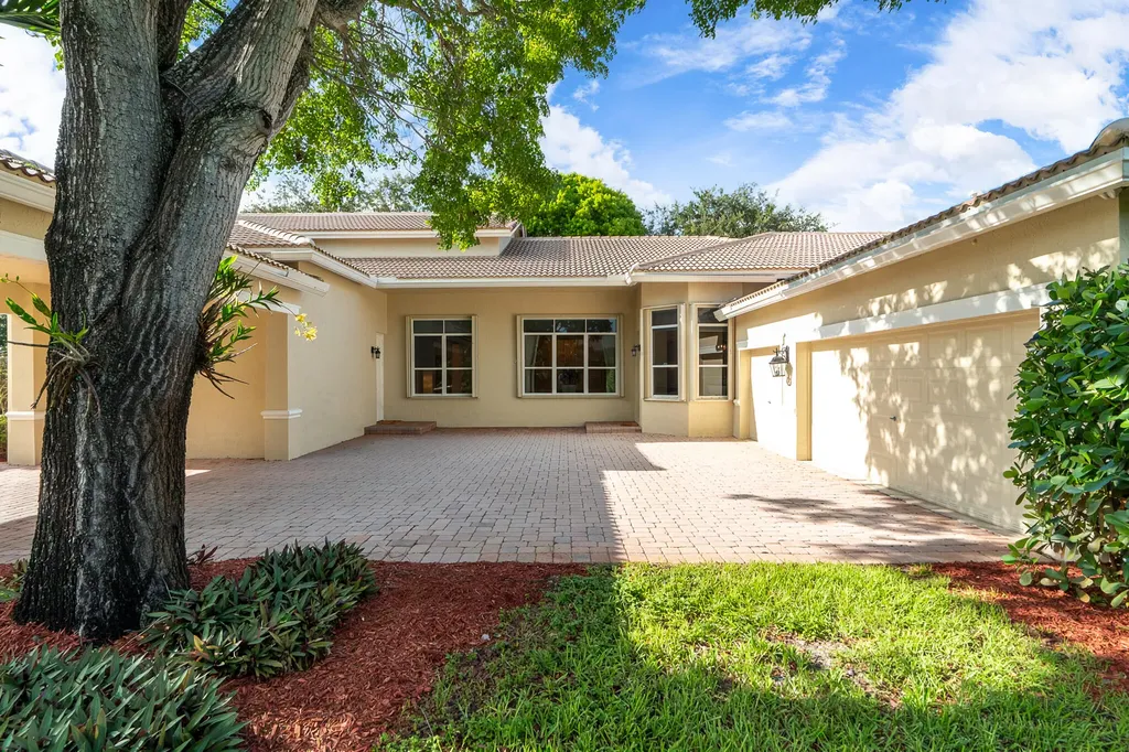 2960 SW 139th Terrace Davie FL 33330