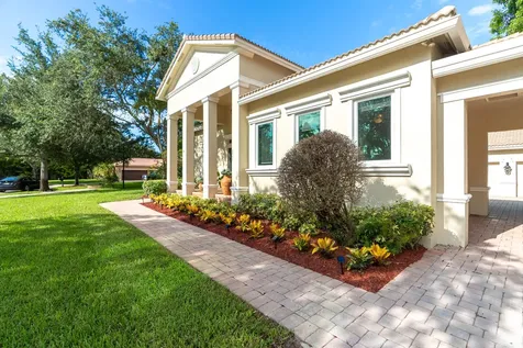 2960 SW 139th Terrace Davie FL 33330