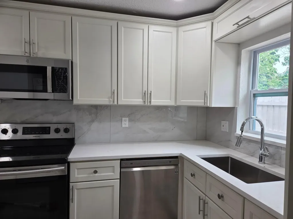 7601 Kimberly Boulevard North Lauderdale FL 33068