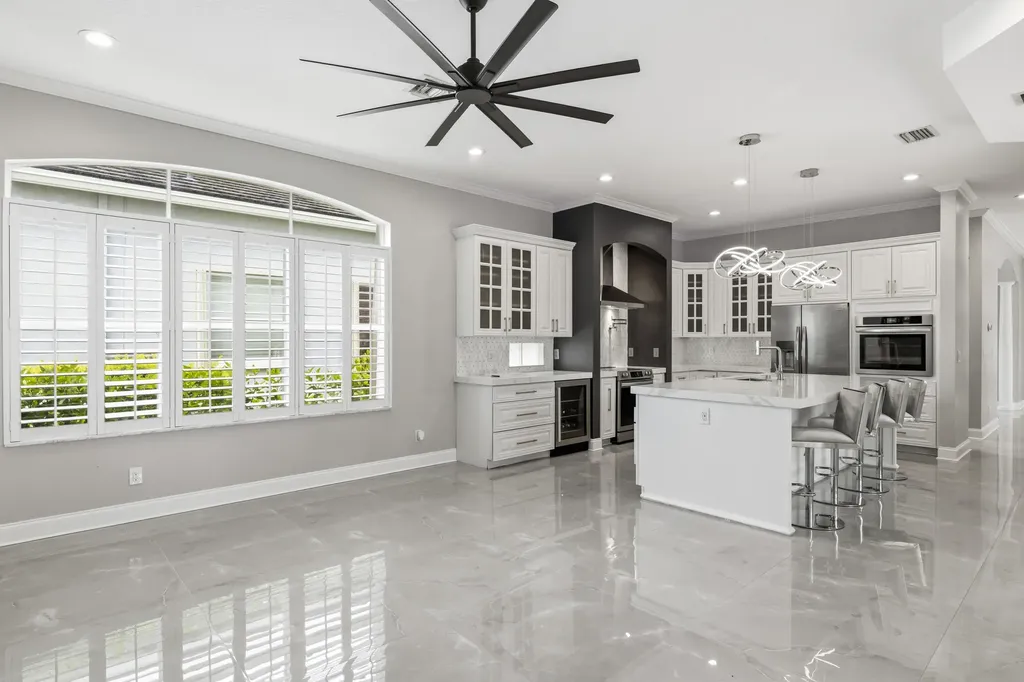 6862 Houlton Circle Lake Worth FL 33467