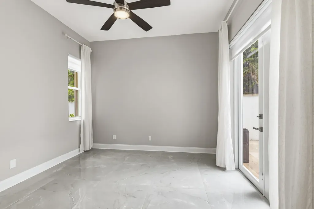 6862 Houlton Circle Lake Worth FL 33467