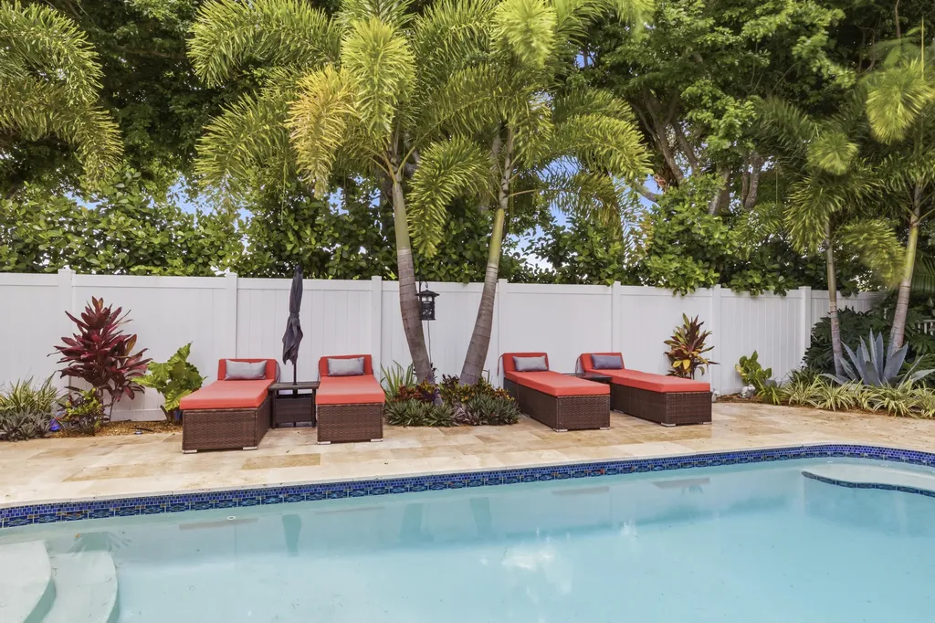 6862 Houlton Circle Lake Worth FL 33467