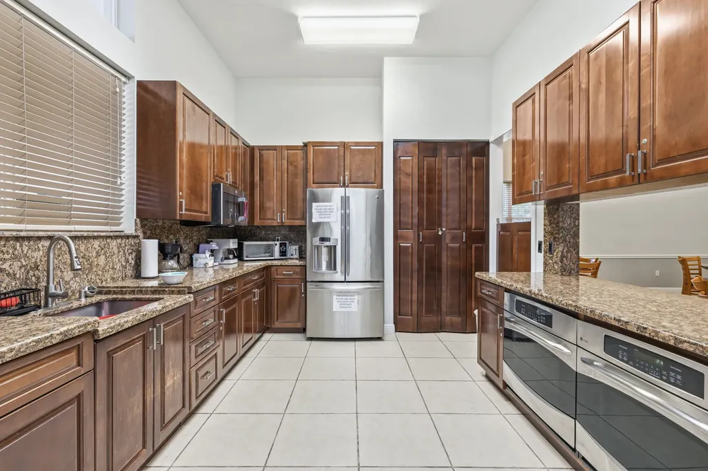 6862 Houlton Circle Lake Worth FL 33467