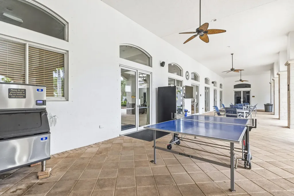 6862 Houlton Circle Lake Worth FL 33467