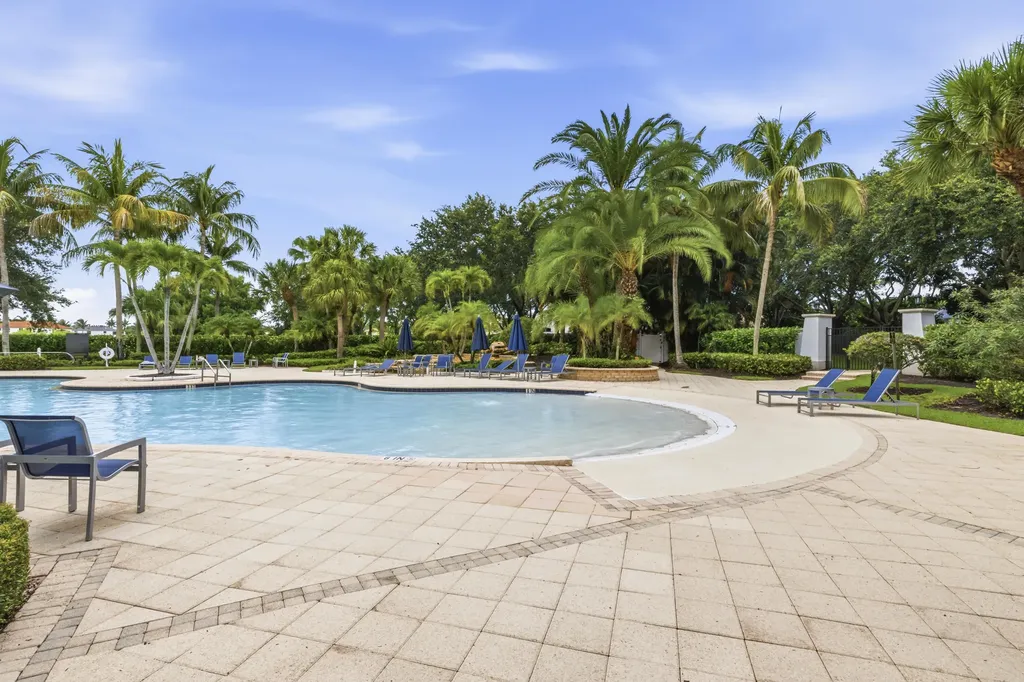 6862 Houlton Circle Lake Worth FL 33467