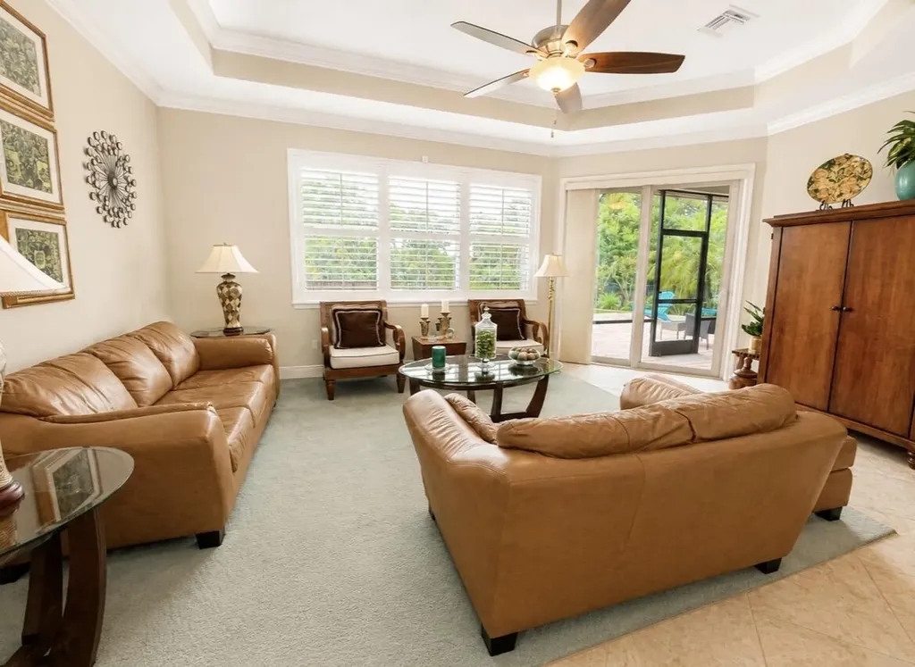 367 SW Vista Lake Drive Port St Lucie FL 34953