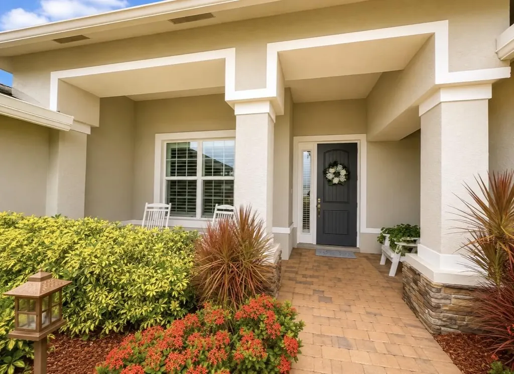 367 SW Vista Lake Drive Port St Lucie FL 34953