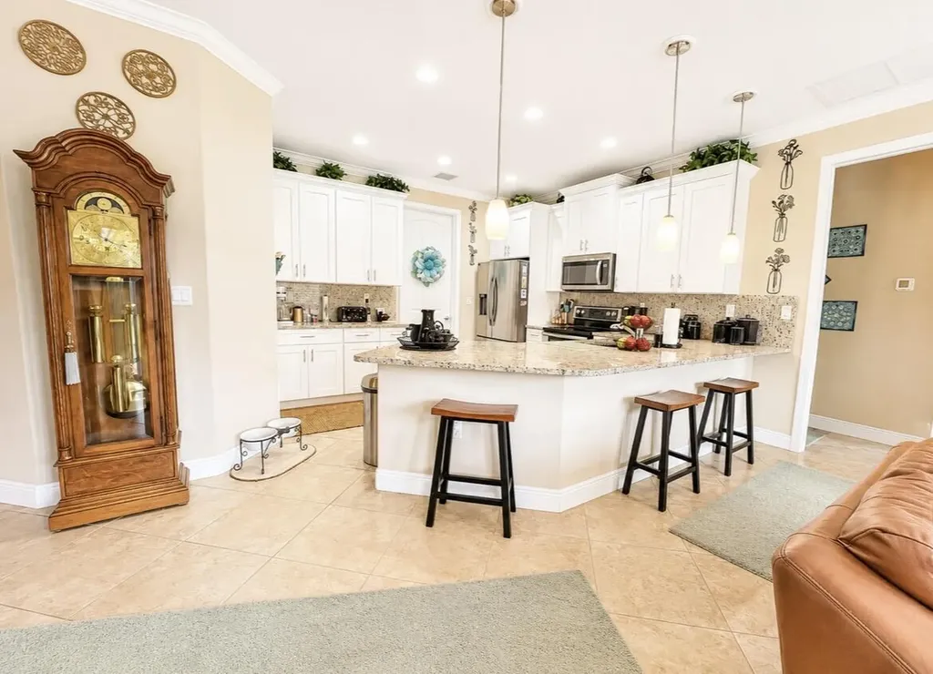 367 SW Vista Lake Drive Port St Lucie FL 34953