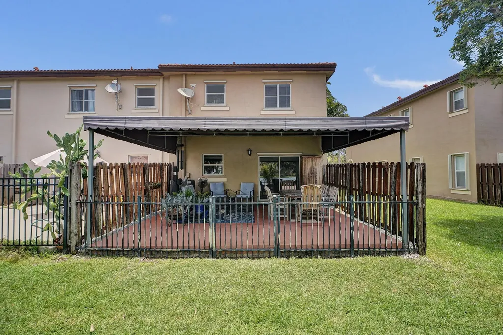22256 SW 89th Court Cutler Bay FL 33190