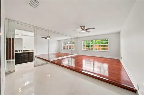20009 NW 66th Place Hialeah FL 33015