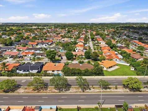 20009 NW 66th Place Hialeah FL 33015