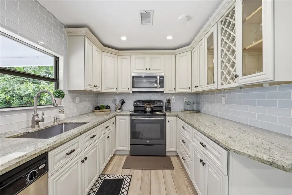 583 NW 12th Terrace Boca Raton FL 33486