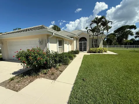 7780 SE Needle Palm Circle Hobe Sound FL 33455