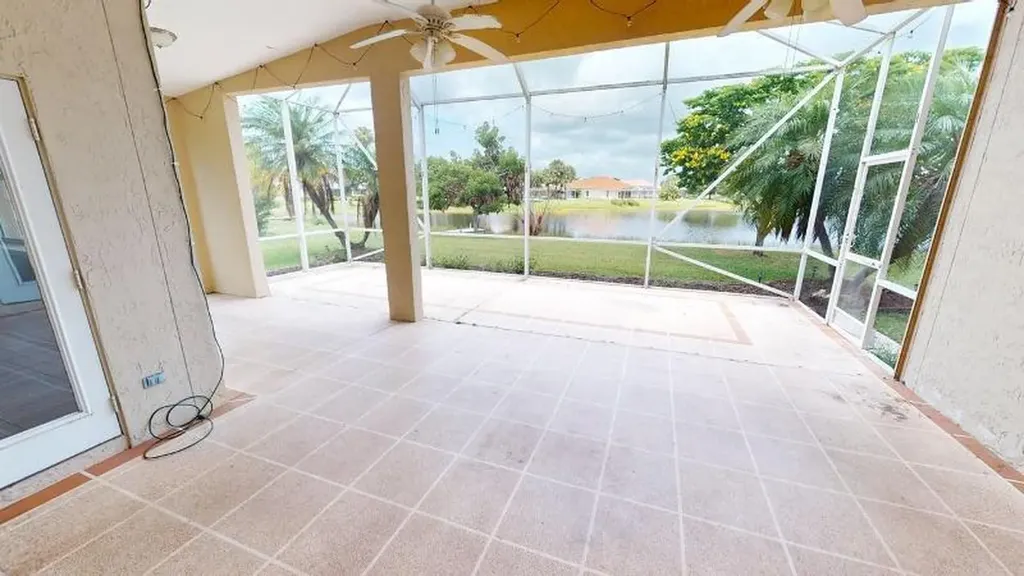 895 SW Lake Charles Circle Port St Lucie FL 34986