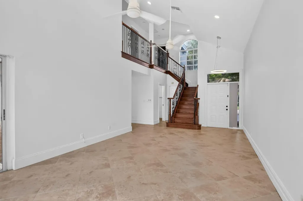 23338 La Vida Way Boca Raton FL 33433