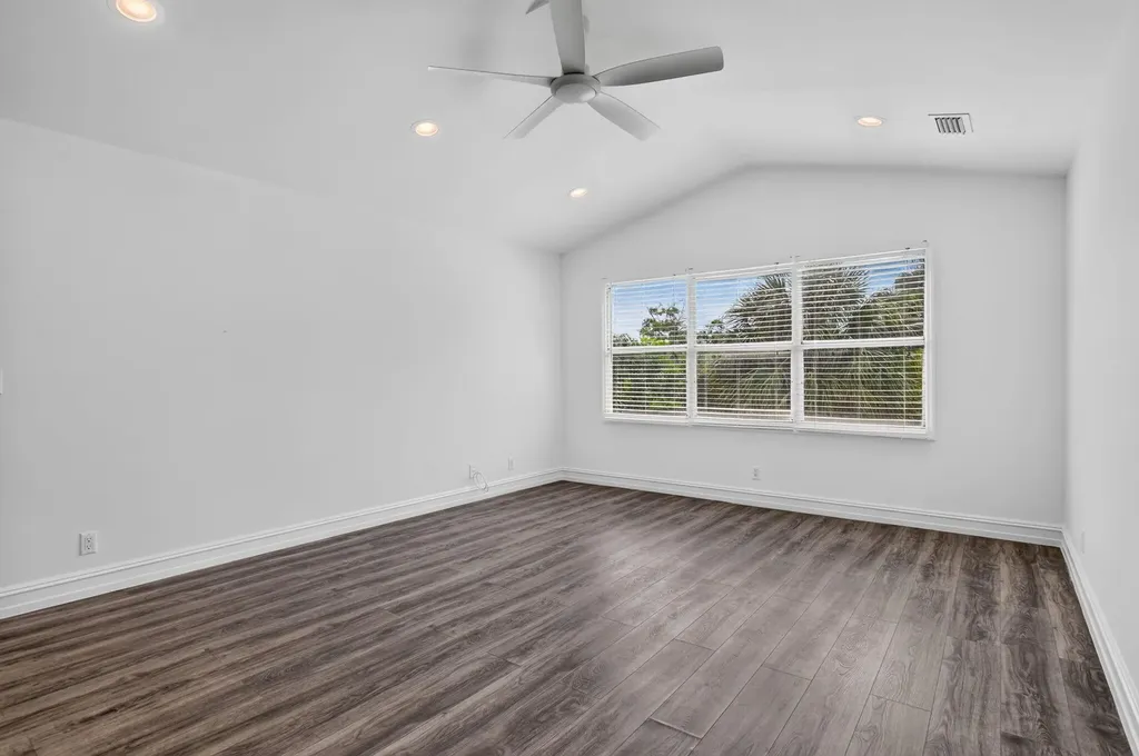 23338 La Vida Way Boca Raton FL 33433