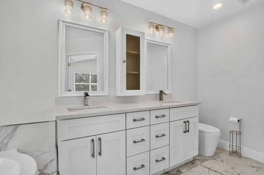 23338 La Vida Way Boca Raton FL 33433