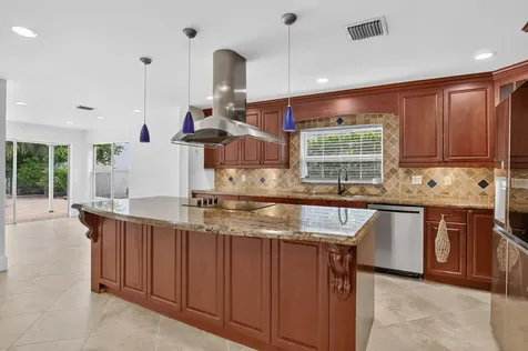 23338 La Vida Way Boca Raton FL 33433