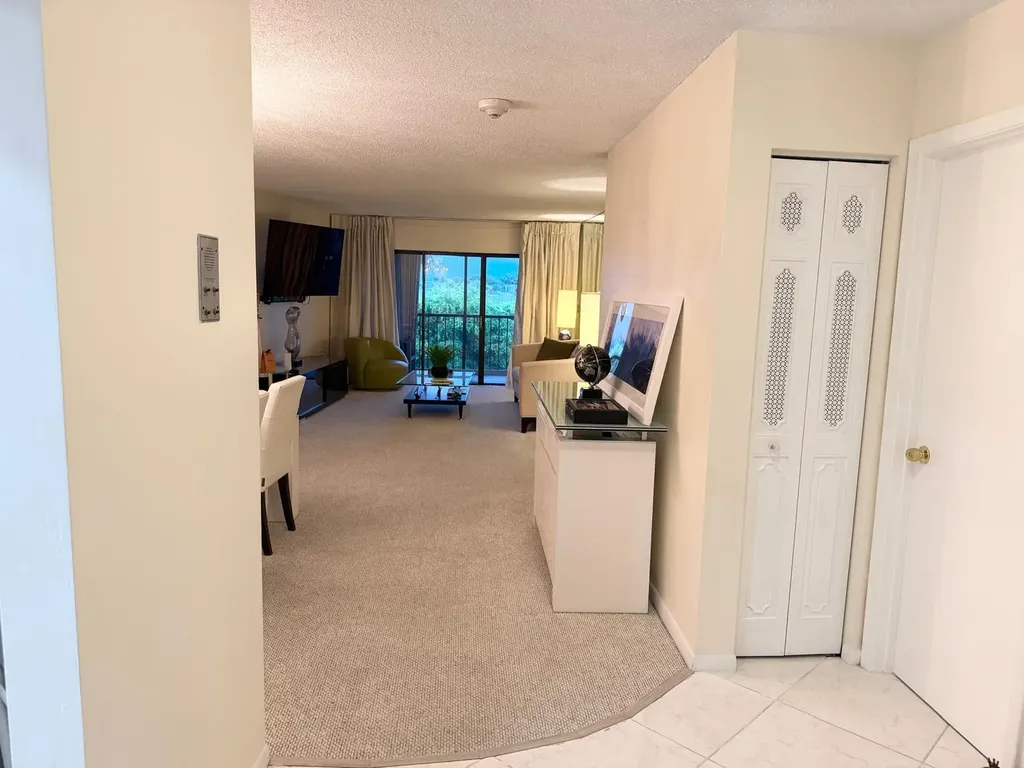 3605 S Ocean Boulevard South Palm Beach FL 33480