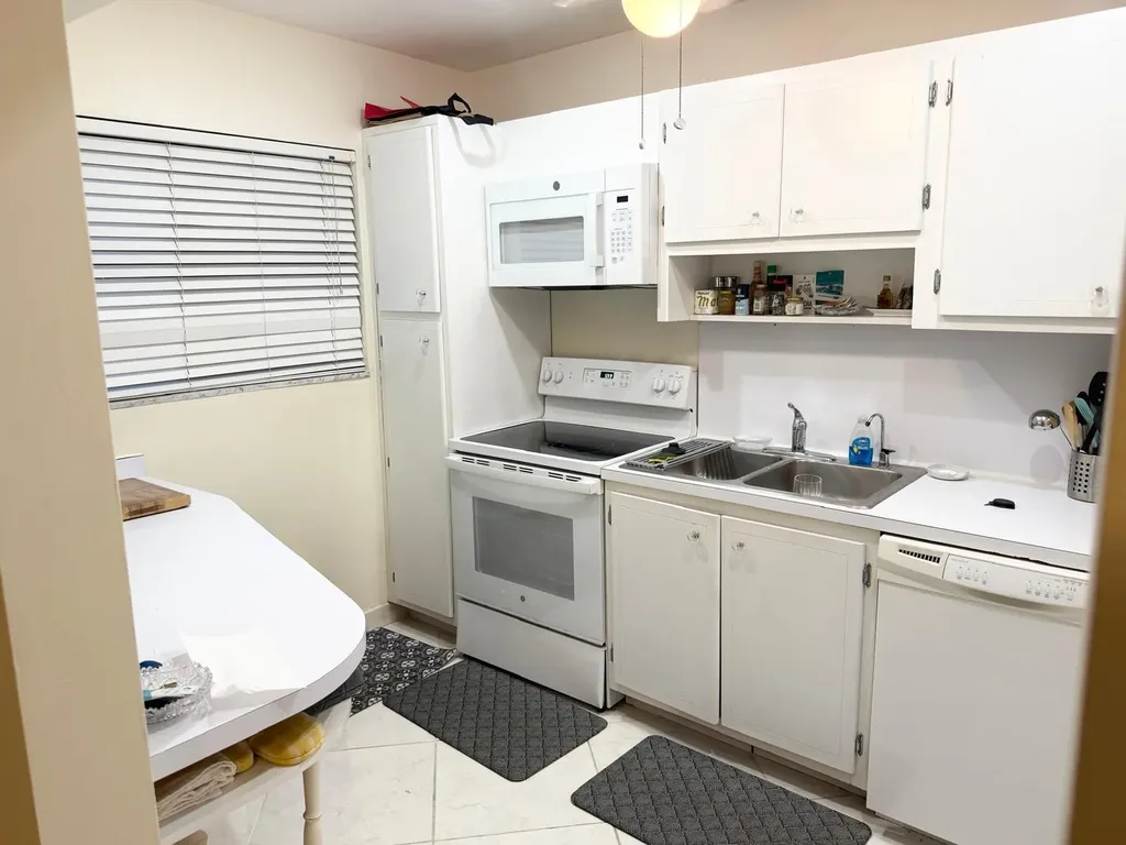 3605 S Ocean Boulevard South Palm Beach FL 33480