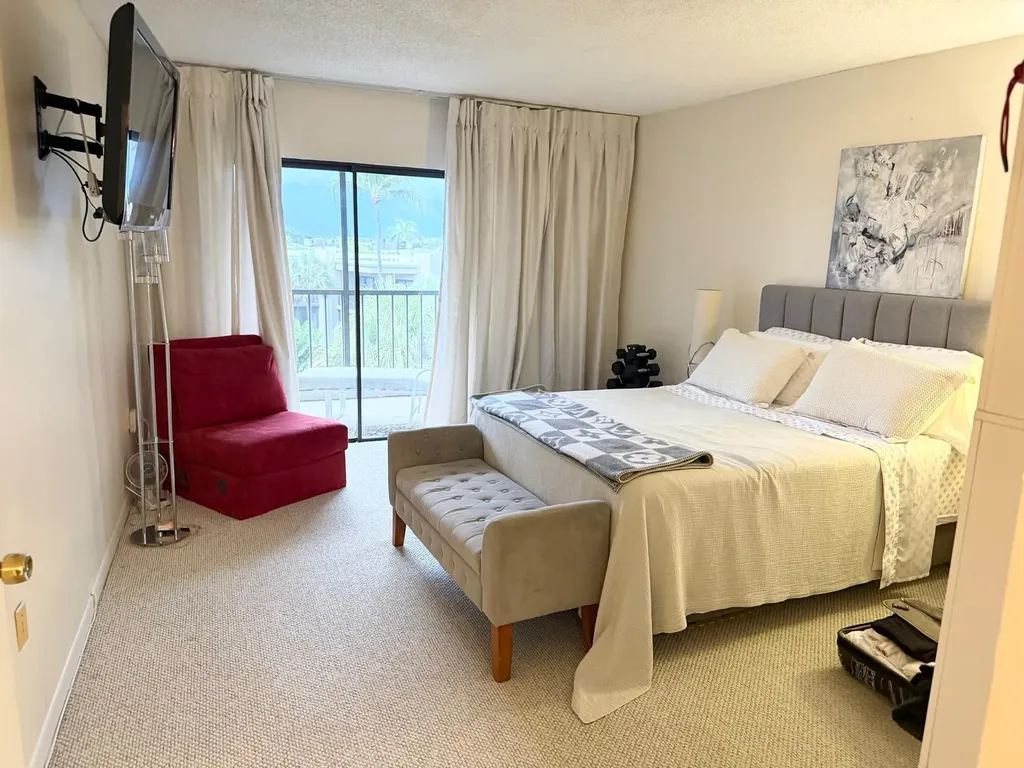 3605 S Ocean Boulevard South Palm Beach FL 33480
