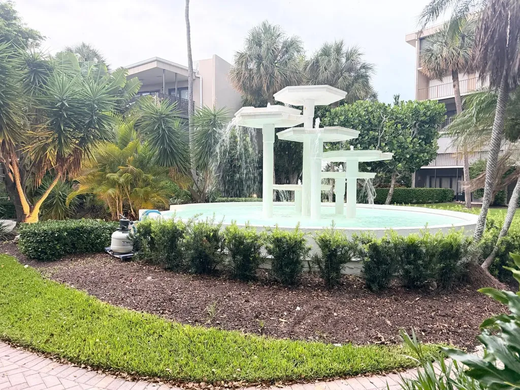 3605 S Ocean Boulevard South Palm Beach FL 33480
