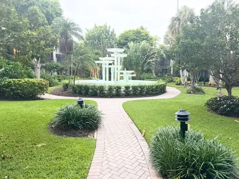 3605 S Ocean Boulevard South Palm Beach FL 33480