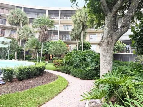 3605 S Ocean Boulevard South Palm Beach FL 33480
