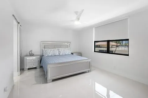 5480 N Ocean Drive Singer Island FL 33404