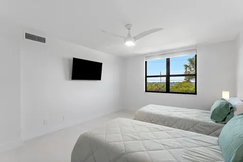 5480 N Ocean Drive Singer Island FL 33404